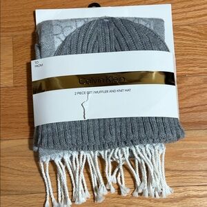 Calvin Klein Gray Knit Hat and Scarf Set